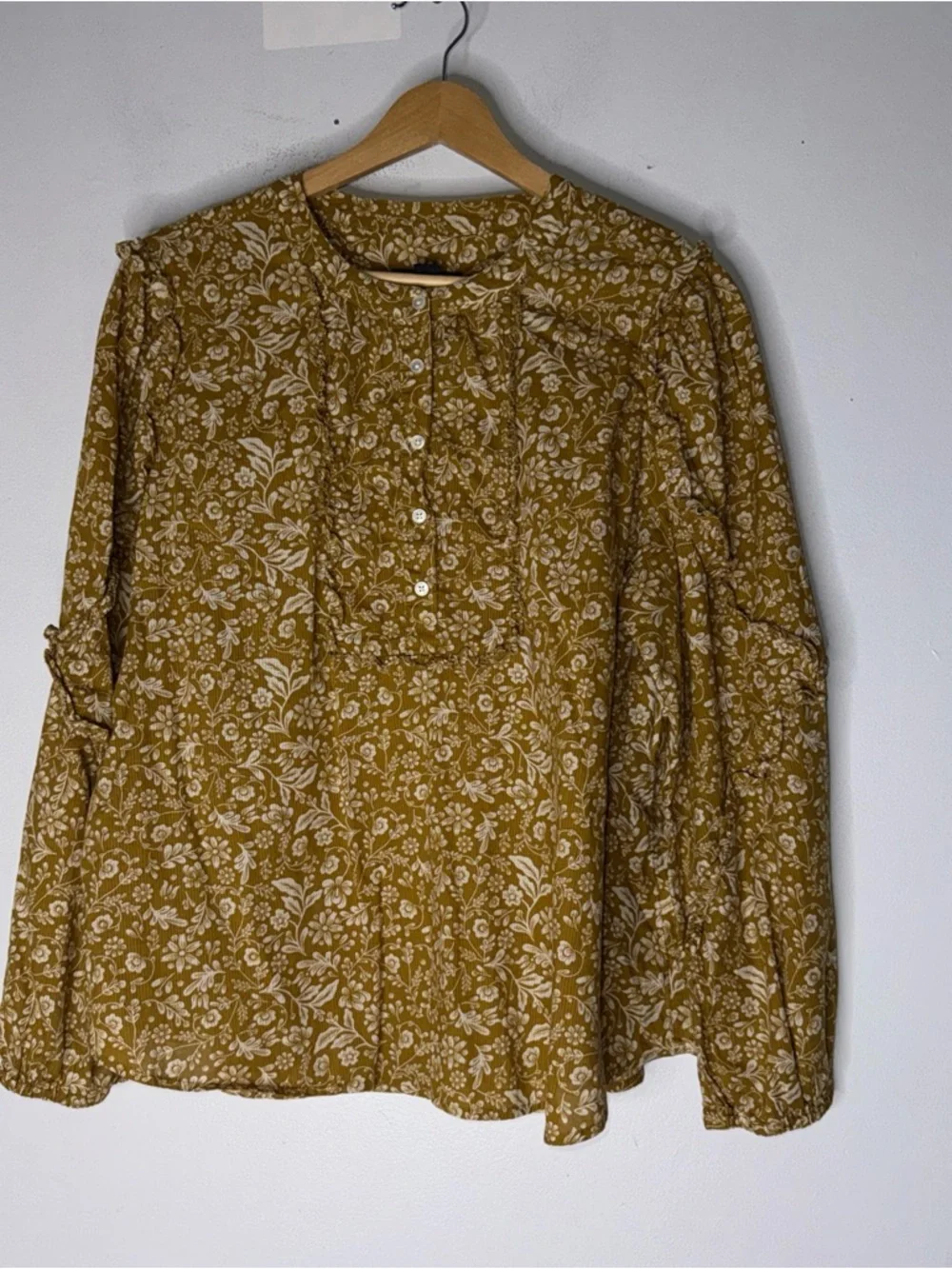 J CREW Yellow Floral Puff-Sleeve Ruffle Peasant Blouse Medium AE263